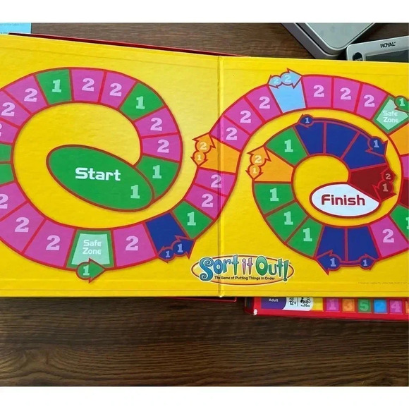 University Games Sort It Out Board Game - Picture 4 of 4